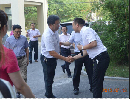 包河(hé)區(qū)委書(shū)記一(yī)行(xíng)到(dào)安徽公司調研指導